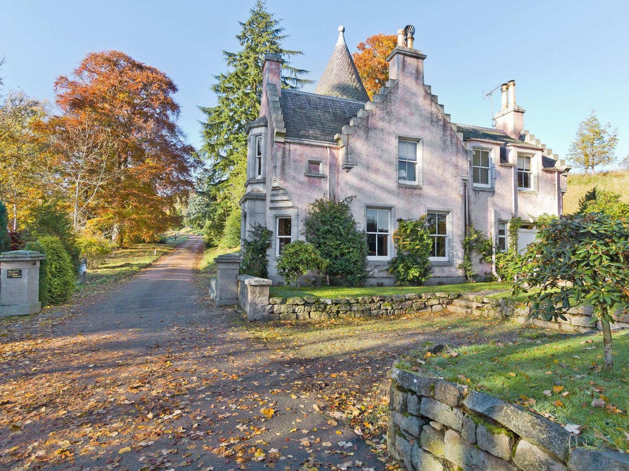 Dess Lodge Kincardine O'Neil Экстерьер фото